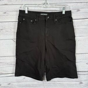 DKNY women's Black Bermuda Shorts Size 6